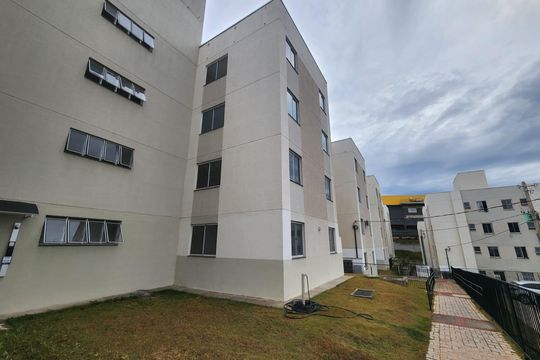 Fachada de apartamento para alugar com 2 quartos, 47m² em Tijuca, Contagem