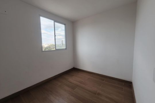 Quarto de apartamento para alugar com 2 quartos, 47m² em Tijuca, Contagem