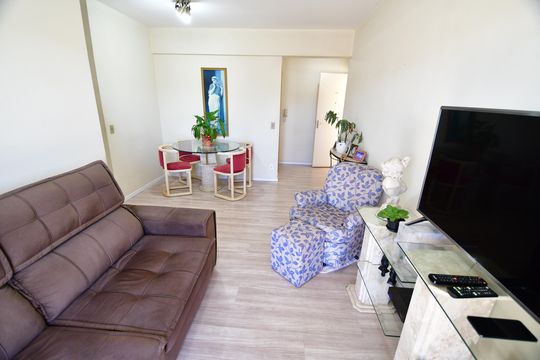 Sala de apartamento à venda com 2 quartos, 66m² em Vila Industrial (campinas), Campinas