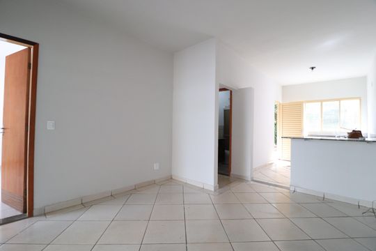 Sala de casa para alugar com 3 quartos, 80m² em Aclimação, Uberlândia
