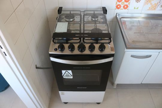 Cozinha de apartamento para alugar com 2 quartos, 67m² em Lapa, São Paulo