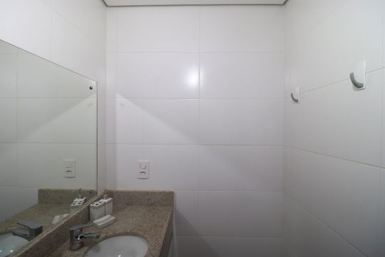 Banheiro  de apartamento para alugar com 1 quarto, 44m² em Jardim Botânico, Ribeirão Preto