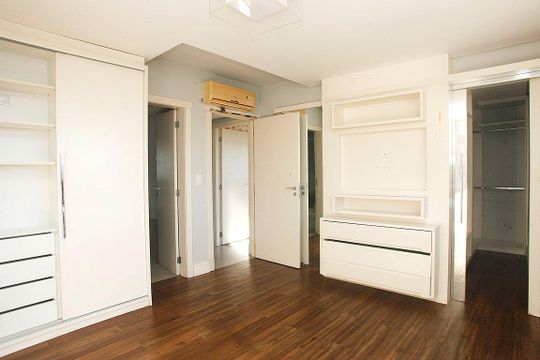 Quarto 1 Suíte de apartamento para alugar com 3 quartos, 289m² em Menino Deus, Porto Alegre