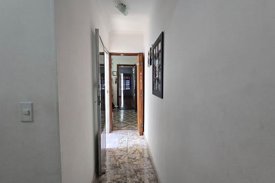 Casa à venda com 3 quartos, 179m² em Jardim Peri, São Paulo