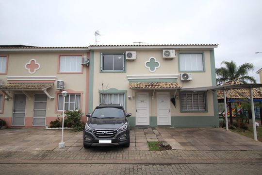 Fachada de casa de condomínio para alugar com 2 quartos, 102m² em Humaitá, Porto Alegre