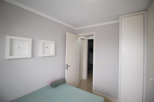 Quarto 1 de casa de condomínio para alugar com 2 quartos, 102m² em Humaitá, Porto Alegre