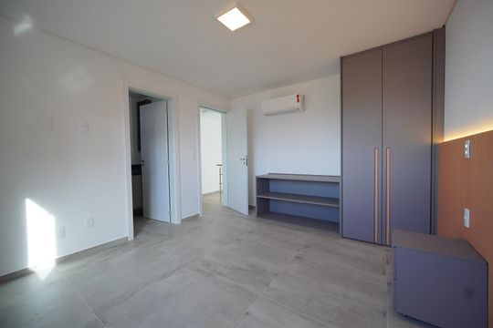 Suíte 2 de casa para alugar com 2 quartos, 108m² em Campeche, Florianópolis