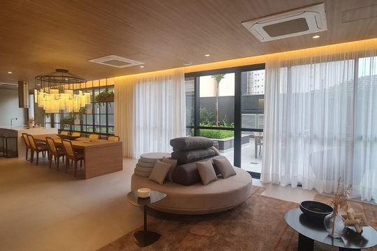 Área externa de apartamento à venda com 2 quartos, 110m² em Cambuí, Campinas