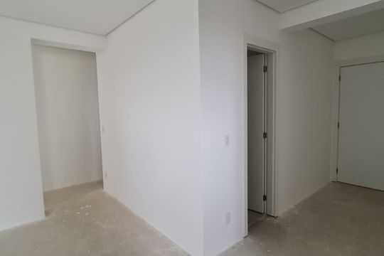 Sala de apartamento à venda com 2 quartos, 110m² em Cambuí, Campinas