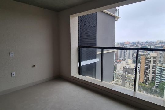 Varanda de apartamento à venda com 2 quartos, 110m² em Cambuí, Campinas