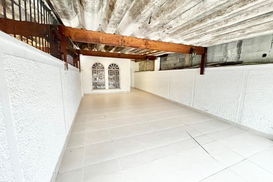 Garagem de casa à venda com 4 quartos, 189m² em Casa Verde Alta, São Paulo