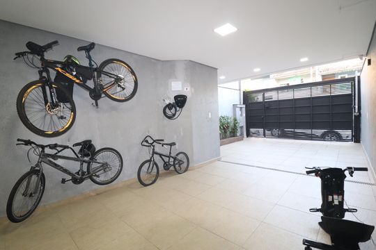 Garagem de casa de condomínio à venda com 3 quartos, 250m² em Parque Sao Vicente, Santo André
