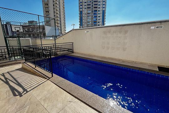 Piscina de apartamento à venda com 2 quartos, 61m² em Casa Branca, Santo André