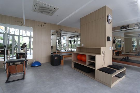 Área Comum - Academia de apartamento para alugar com 2 quartos, 134m² em Vila Nova Conceição, São Paulo