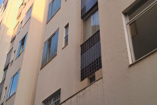 Fachada de apartamento para alugar com 3 quartos, 80m² em Sagrada Família, Belo Horizonte
