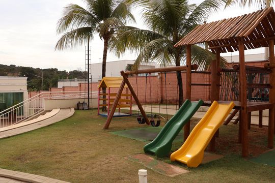 Apartamento à venda com 2 quartos, 67m² em Chácaras Alto da Glória, Goiânia