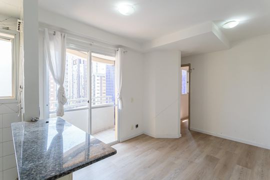 Apartamento para alugar com 1 quarto, 36m² em Indianópolis, São Paulo