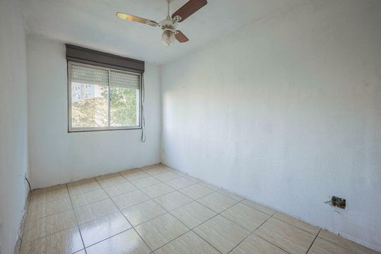 Apartamento para alugar com 1 quarto, 45m² em Jardim Sabará, Porto Alegre