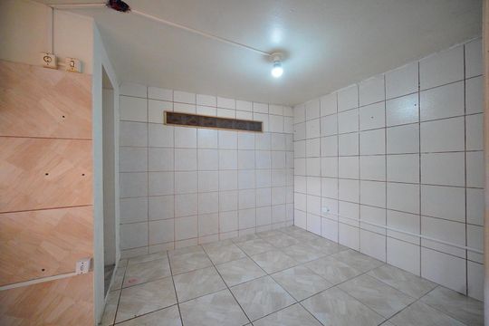 Área de Serviço de casa para alugar com 2 quartos, 72m² em Barreiros, São José