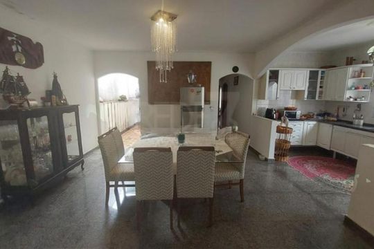 Casa à venda com 3 quartos, 265m² em Jardim Chapadão, Campinas