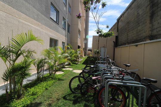 Bicicletário  de apartamento para alugar com 2 quartos, 36m² em Vila Antonieta, São Paulo