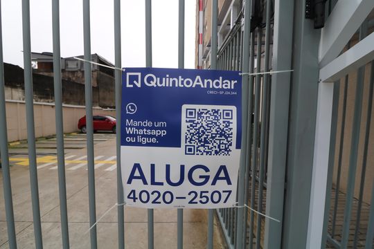 Fachada de apartamento para alugar com 2 quartos, 36m² em Vila Antonieta, São Paulo