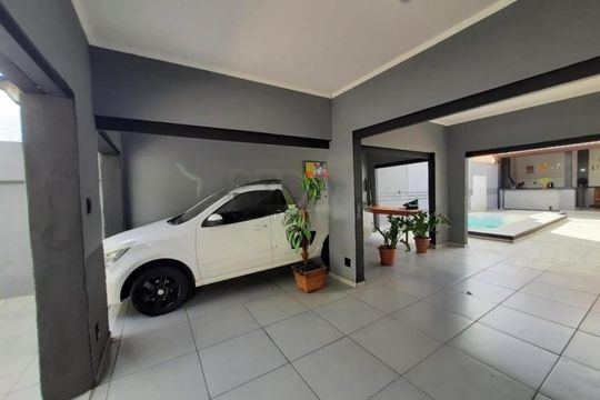 Casa à venda com 3 quartos, 200m² em Jardim Eulina, Campinas