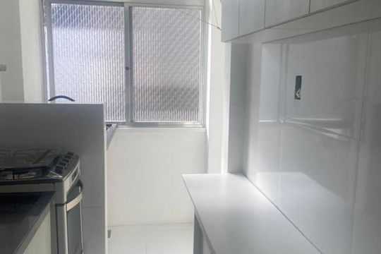 Cozinha de apartamento para alugar com 1 quarto, 30m² em Cidade Baixa, Porto Alegre