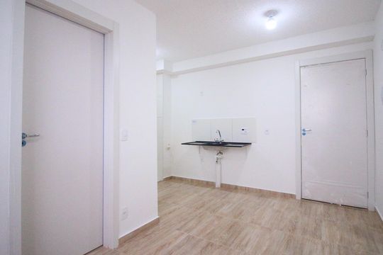 Apartamento para alugar com 2 quartos, 34m² em Cidade São Mateus, São Paulo