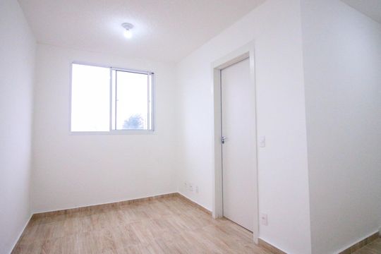 Apartamento para alugar com 2 quartos, 34m² em Cidade São Mateus, São Paulo