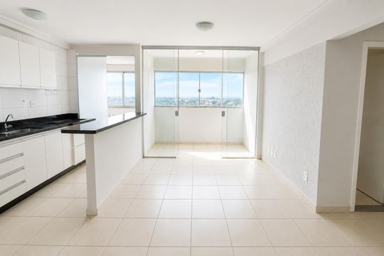 Sala/cozinha de apartamento para alugar com 2 quartos, 55m² em Jardim das Esmeraldas, Goiânia