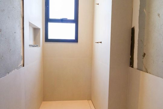 Banheiro da Suíte 1 de apartamento à venda com 3 quartos, 201m² em Brooklin Novo, São Paulo
