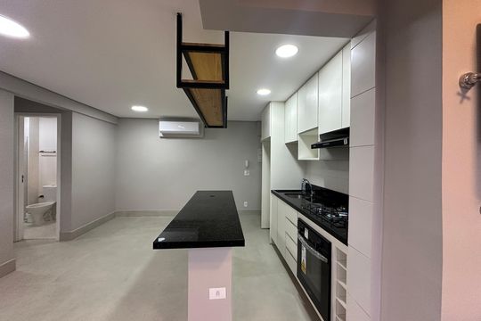 Cozinha de apartamento para alugar com 2 quartos, 58m² em Nova Aldeinha, Barueri
