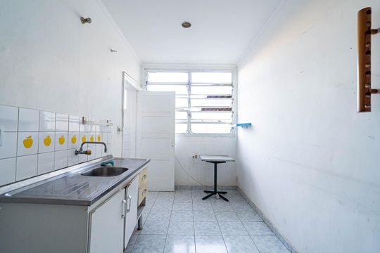 Cozinha de casa para alugar com 2 quartos, 100m² em Morro dos Ingleses, São Paulo