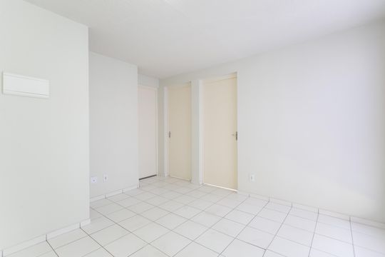 Apartamento à venda com 2 quartos, 44m² em Conjunto Residencial José Bonifácio, São Paulo