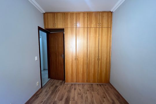 Quarto 2 de apartamento à venda com 2 quartos, 115m² em Santa Amelia, Belo Horizonte