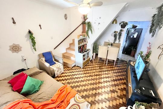 Casa à venda com 2 quartos, 128m² em Jardim S Kemel, São Paulo