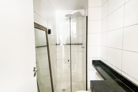Banheiron de apartamento à venda com 2 quartos, 45m² em Cidade Antônio Estêvão de Carvalho, São Paulo