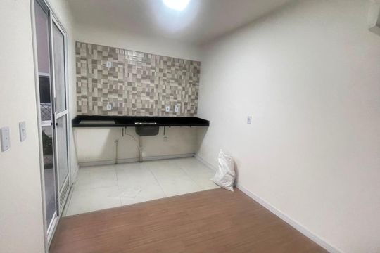 Cozinha de casa de condomínio para alugar com 2 quartos, 60m² em Jardim dos Pereiras (caucaia do Alto), Cotia