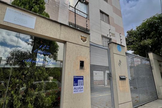 Placa QuintoAndar de apartamento para alugar com 3 quartos, 144m² em Calafate, Belo Horizonte