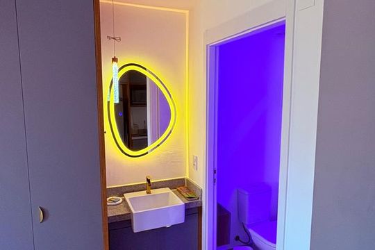 Banheiro de apartamento à venda com 1 quarto, 29m² em Vila Clementino, São Paulo