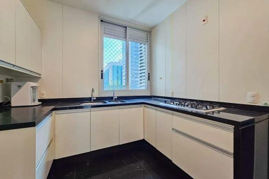 Cozinha de apartamento para alugar com 4 quartos, 195m² em Vila da Serra, Nova Lima