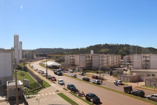 Vista da sala de apartamento à venda com 2 quartos, 42m² em Residencial Vale dos Sonhos, Goiânia