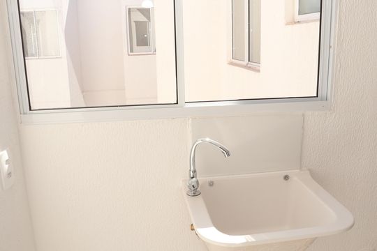 Cozinha/Área de serviço de apartamento à venda com 2 quartos, 42m² em Residencial Vale dos Sonhos, Goiânia