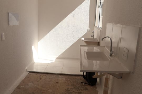 Cozinha/Área de serviço de apartamento à venda com 2 quartos, 42m² em Residencial Vale dos Sonhos, Goiânia