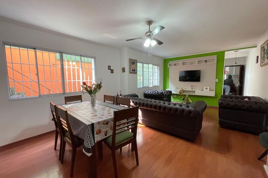 Casa para alugar com 3 quartos, 186m² em Jaguaré, São Paulo