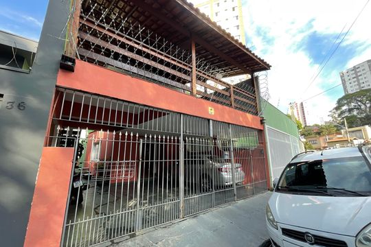Fachada de casa para alugar com 3 quartos, 186m² em Jaguaré, São Paulo