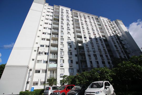 Fachada de apartamento à venda com 2 quartos, 55m² em Barra Olímpica, Rio de Janeiro