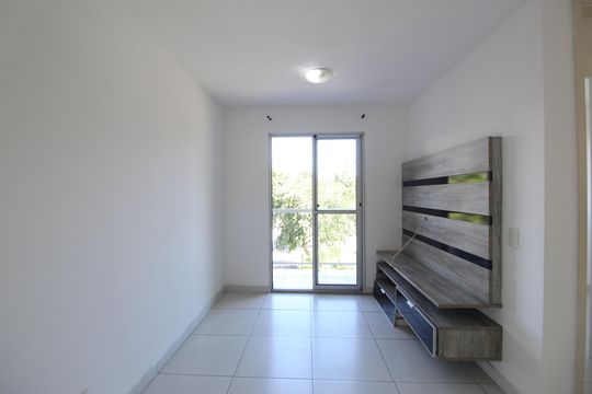 Sala de apartamento à venda com 2 quartos, 55m² em Barra Olímpica, Rio de Janeiro