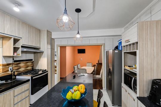 Cozinha de casa para alugar com 4 quartos, 186m² em Vila Francisca, Campinas